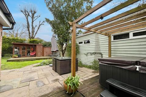 5 Ashling Crescent, Bournemouth, BH8 9JB