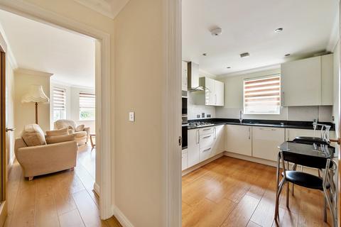 2 bedroom apartment for sale, Cavendish Place, Dean Park, Bournemouth, BH1