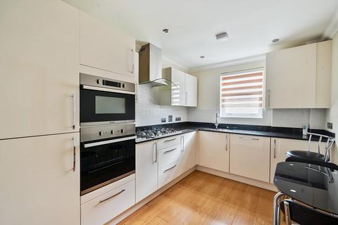 2 bedroom apartment for sale, Cavendish Place, Dean Park, Bournemouth, BH1