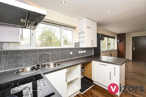 1 bedroom flat for sale, Fulbrook Close, Churchill South, Redditch