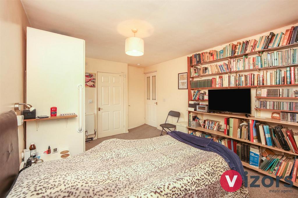 Bedroom 5 (ground floor)