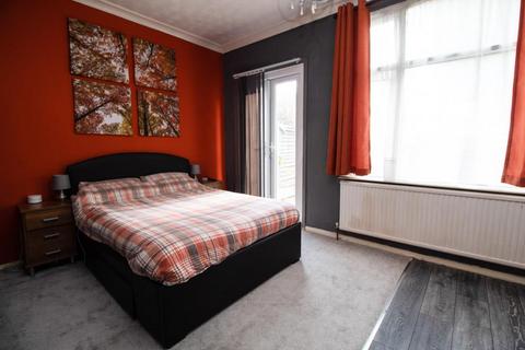 76a Arterial Road, Leigh-on-sea, SS9 4DA