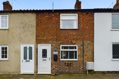 2 bedroom cottage for sale, Back Lane, Seaton, Hull