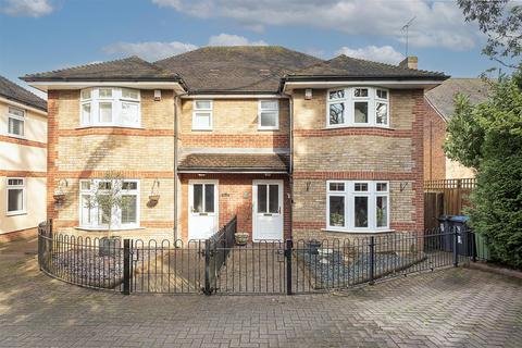 3 bedroom semi-detached house for sale, Redbourn Road, Hemel Hempstead