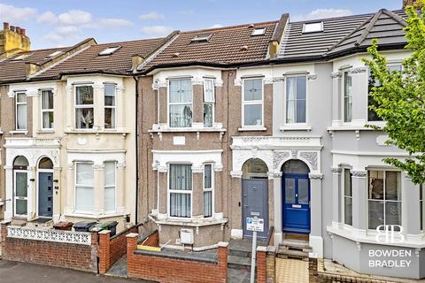 4 bedroom terraced house for sale, First Avenue, Walthamstow