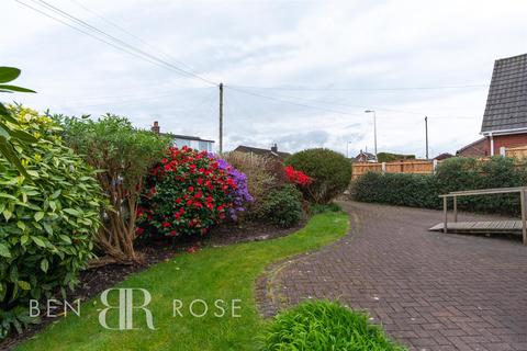 3 bedroom detached house for sale, Bagganley Lane, Chorley