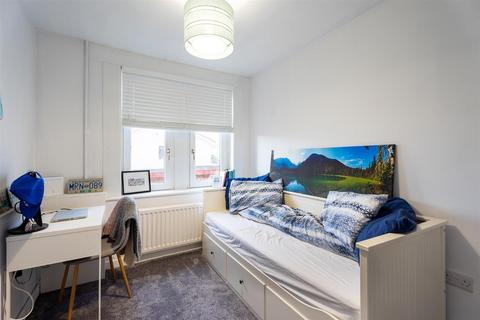 2 bedroom flat to rent, Old Gartloch Road, Gartcosh G69