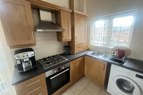 2 bedroom apartment for sale, Anglesey Road, Burton-On-Trent DE14