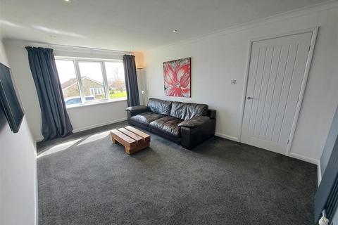 16 Cedar Vale, Kirkbymoorside, York, YO62 6BU
