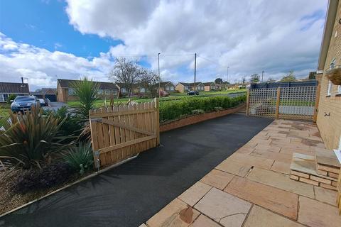16 Cedar Vale, Kirkbymoorside, York, YO62 6BU