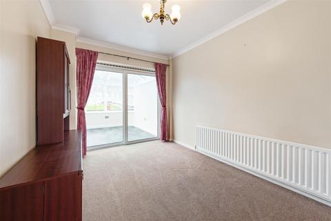 3 bedroom link detached house to rent, Stonebury Avenue, Coventry
