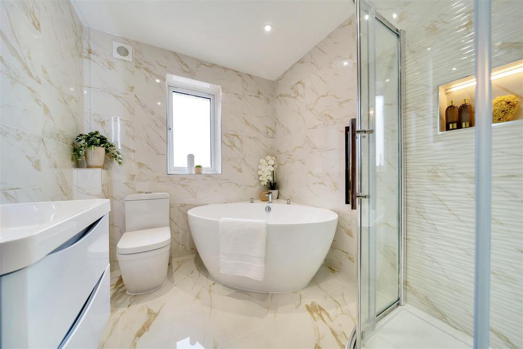 Pennington St Stephens Ramsgate for sale - family