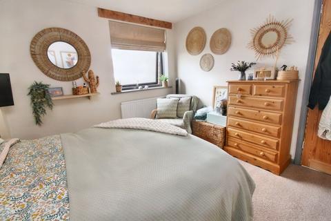 27 Manor Close, Clifton, Shefford, SG17 5EJ