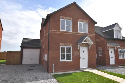 3 bedroom semi-detached house to rent, Sir Leo Schultz Road, Hull
