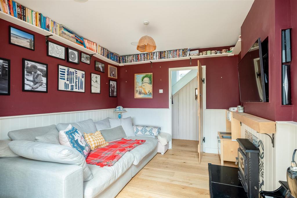 5 Enstone Road-5.jpg