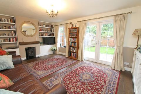 3 bedroom terraced house for sale, Hillcroome Road, Sutton SM2