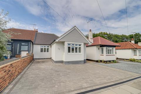4 bedroom semi-detached bungalow for sale, Vardon Drive, Leigh-on-Sea SS9