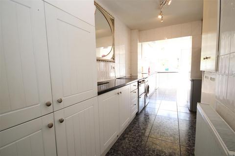39 Fleet Avenue, Dartford, DA2 6NL