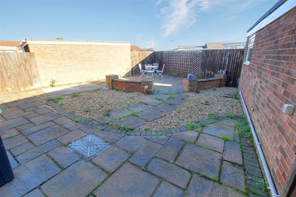 Marian Avenue, Mablethorpe LN12 3 bed detached bungalow for sale £199,950
