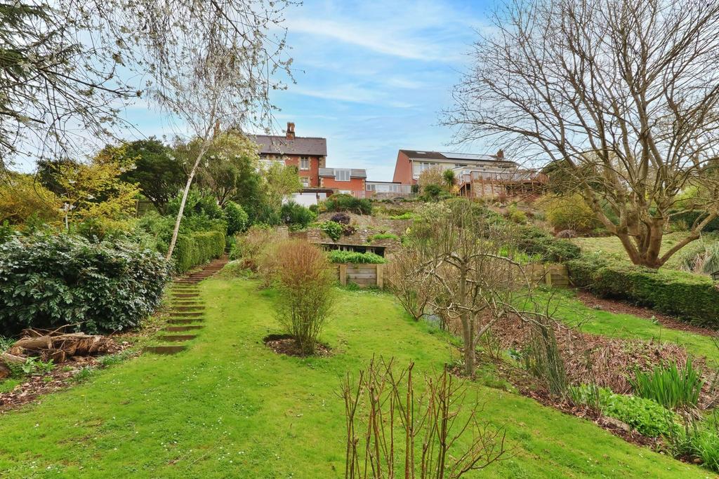 Hampton Park Road, Hereford, HR1 5 bed semidetached house for sale £