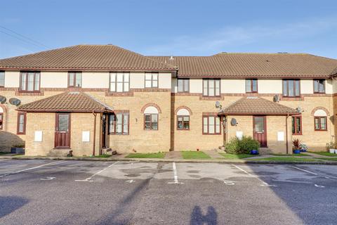 2 bedroom flat for sale, Eastwood Road North, Leigh-On-Sea SS9