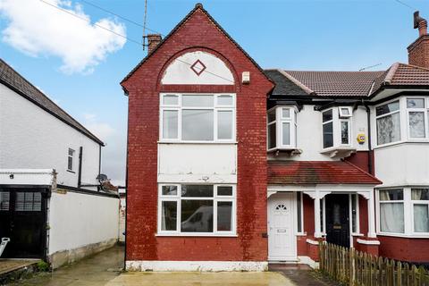3 bedroom end of terrace house for sale, Shelley Gardens, Wembley