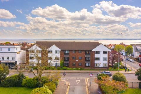2 bedroom flat for sale, Leigh Road, Leigh-on-Sea SS9