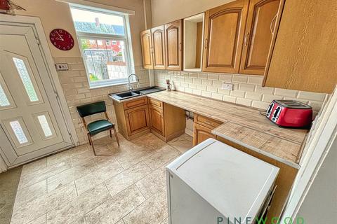 2 bedroom end of terrace house for sale, Ann Street, Worksop S80