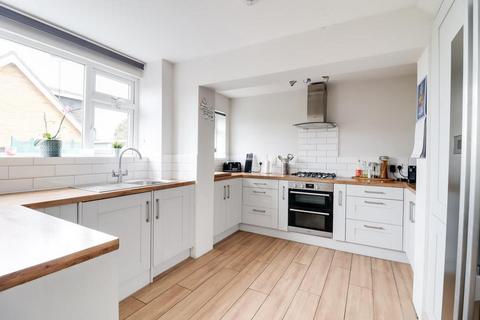 46 Borrowdale Close, Benfleet, SS7 3HE