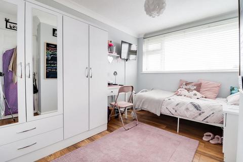 46 Borrowdale Close, Benfleet, SS7 3HE