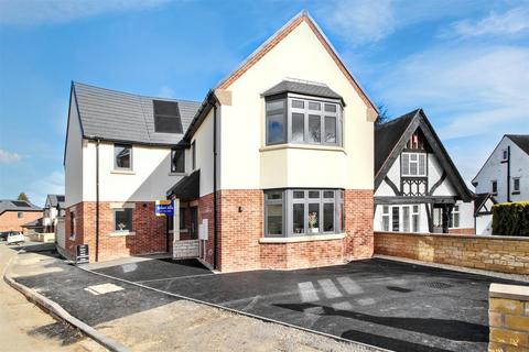 4 bedroom detached house for sale, Bletchley Close, Beeston, Nottingham