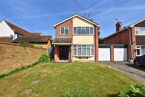 3 bedroom detached house for sale, Albert Road, South Woodham Ferrers, Chelmsford