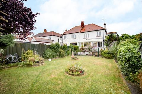 62 Braemar Crescent, Leigh-on-sea, SS9 3RJ