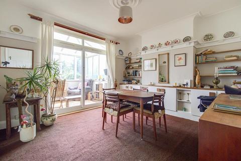 62 Braemar Crescent, Leigh-on-sea, SS9 3RJ
