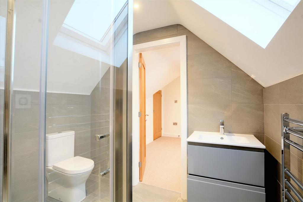 En-Suite 1