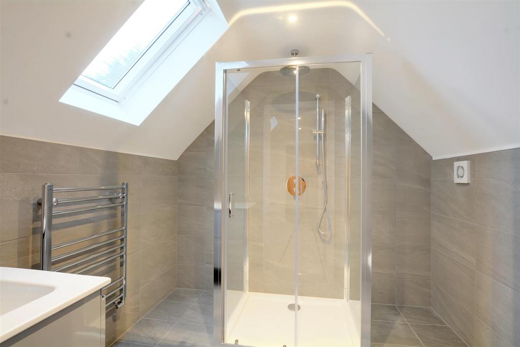 En-Suite 1
