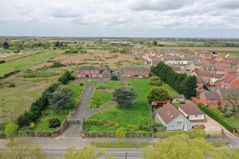 Detached house for sale, Turnpike Road, Red Lodge