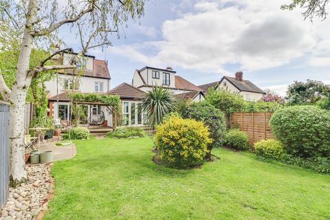 5 bedroom semi-detached house for sale, Southbourne Grove, Westcliff-on-Sea SS0