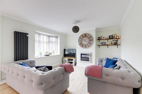 3 bedroom semi-detached house for sale, Tithe Gardens, Top Valley NG5
