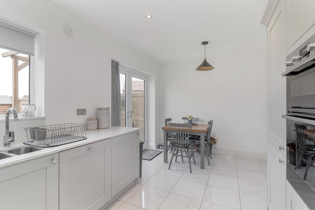 Dining Kitchen - D.jpg