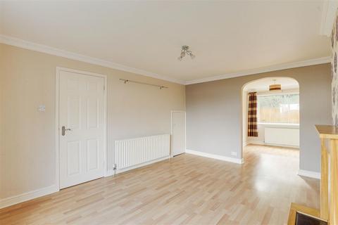 3 bedroom end of terrace house for sale, Porchester Close, Hucknall NG15