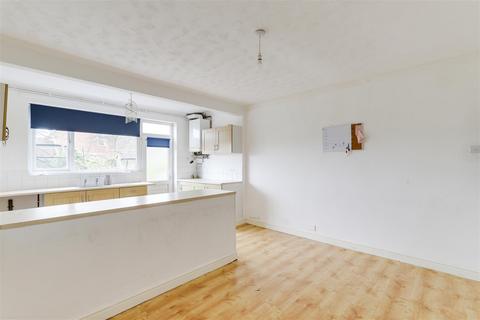 2 bedroom terraced house for sale, West Street, Arnold NG5