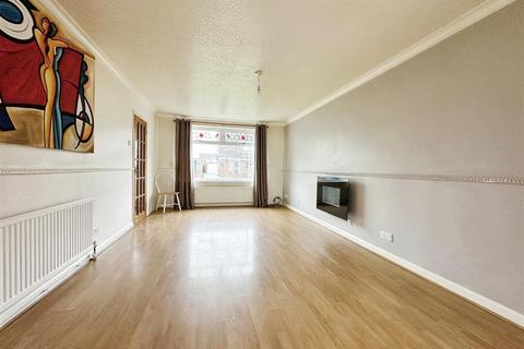6 Forge Close, Thorngumbald, Hull, HU12 9NR