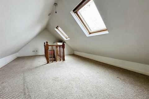 6 Forge Close, Thorngumbald, Hull, HU12 9NR