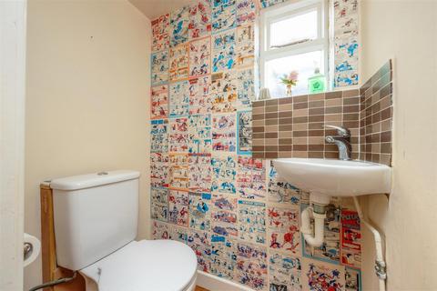 26a Ashfurlong Road, Dore, Sheffield, S17 3NL