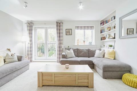 5 Billington Close, Leeds, LS13 1GD