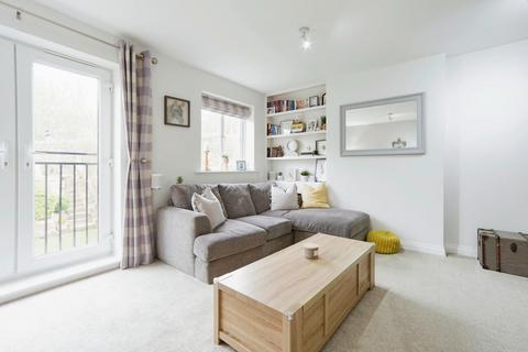 5 Billington Close, Leeds, LS13 1GD