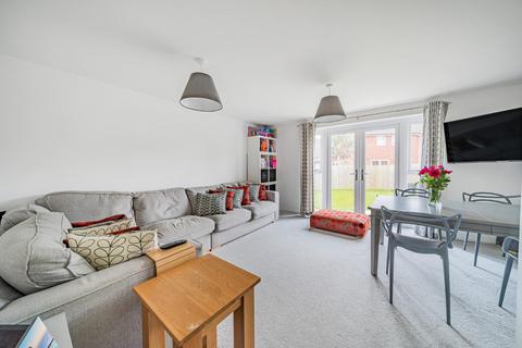 4 Clutterbuck Close, Leonard Stanley, Stonehouse, GL10 3GH