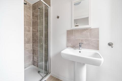 4 Clutterbuck Close, Leonard Stanley, Stonehouse, GL10 3GH