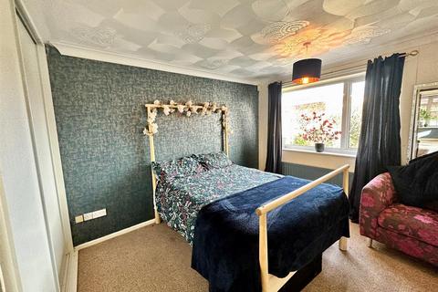 3 bedroom detached bungalow for sale, Vaughan Gardens, Codsall, Wolverhampton